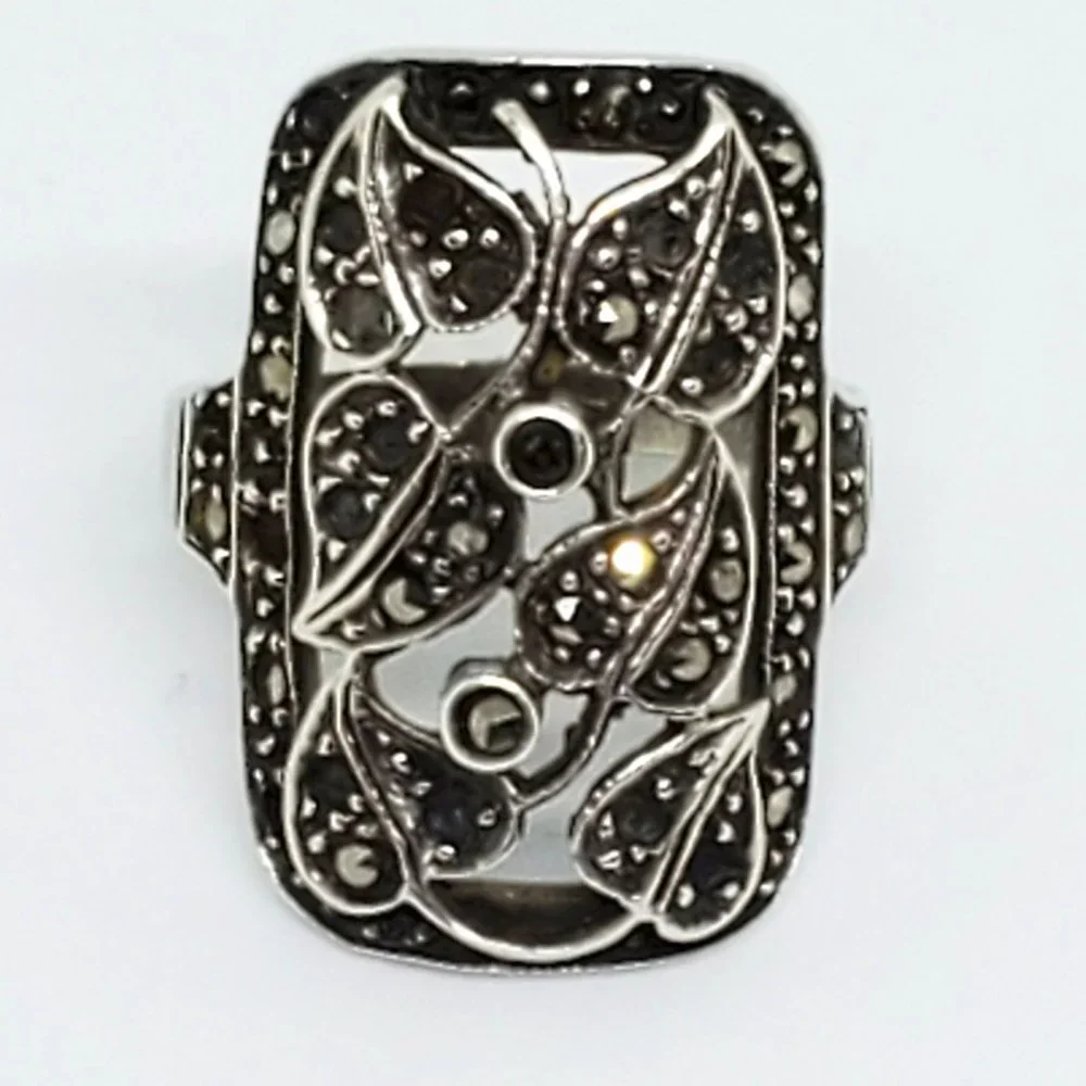 Vintage Victorian Leaf Marcasite Elegant Sterling Silver Ring SZ 5.5 